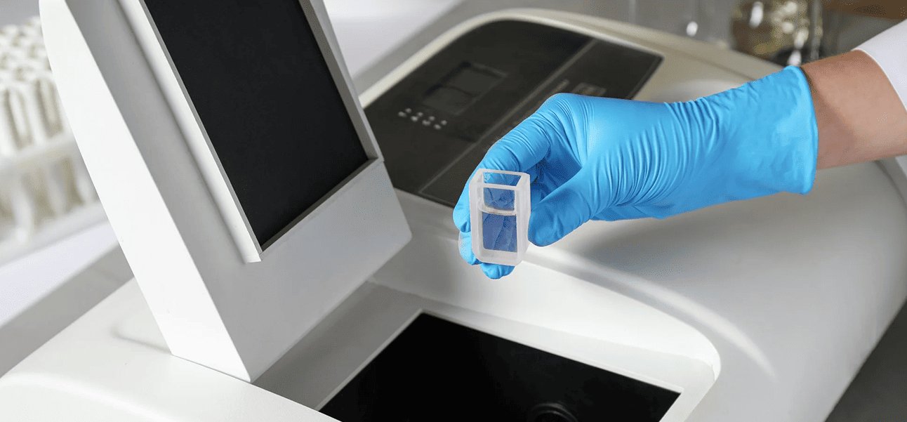 Laboratory Furniture & Fume Hood